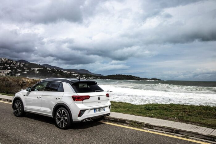 Arrière t-roc à la plage