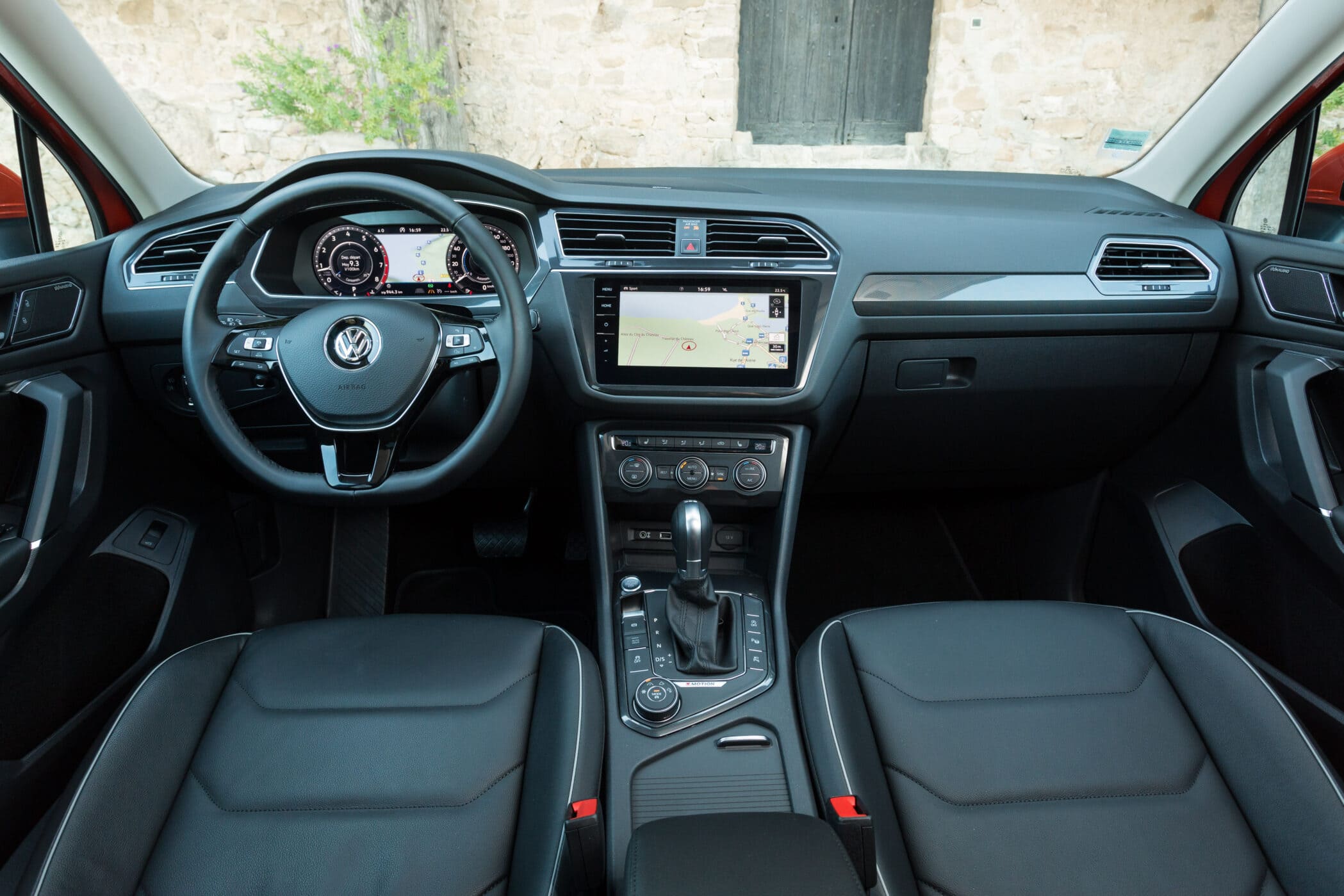 intérieur tableau de bord Tiguan Allspace